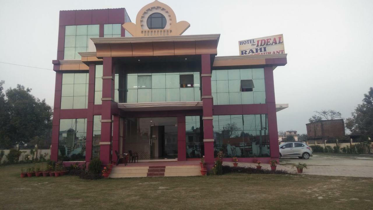 Hotel The Ideal Kushinagar ภายนอก รูปภาพ